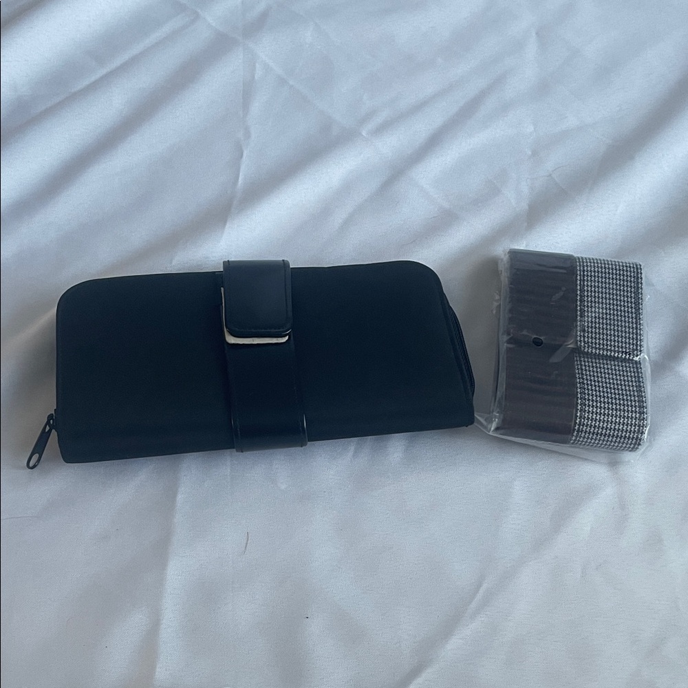 Black Wallet with changeable Checkered and animal print Belts